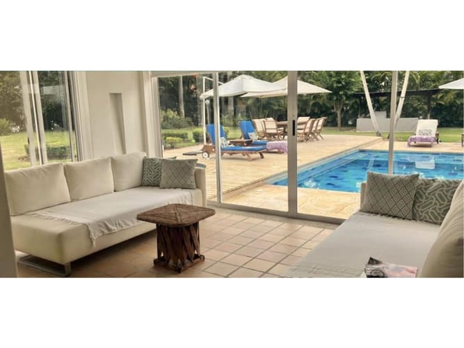 Casa de 5 alcobas en venta en Bosques De Peñalisa, Ricaurte, 371 m² · foto 8 de 13