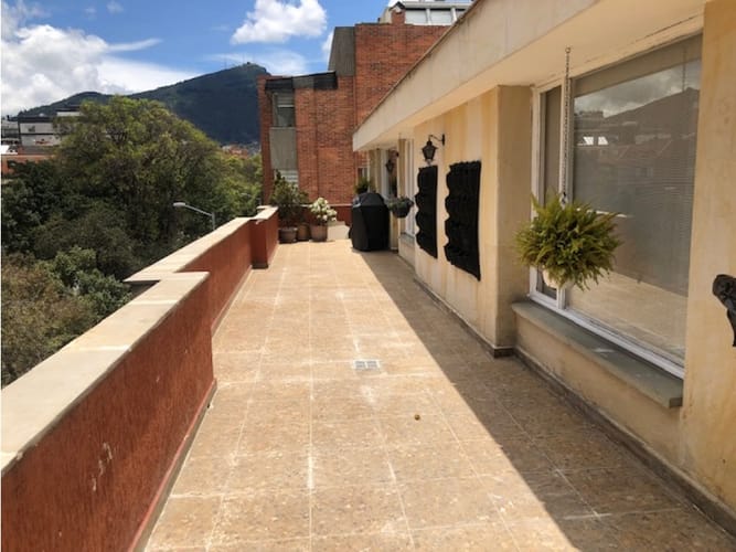 Apartamento en venta en Chico Norte, Bogotá · foto 8 de 24