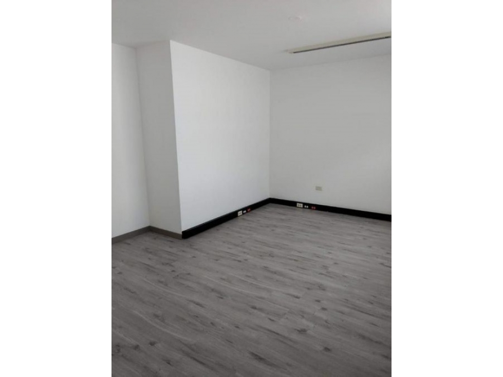 Casa en venta en Barrios Unidos, Bogotá · foto 6 de 17