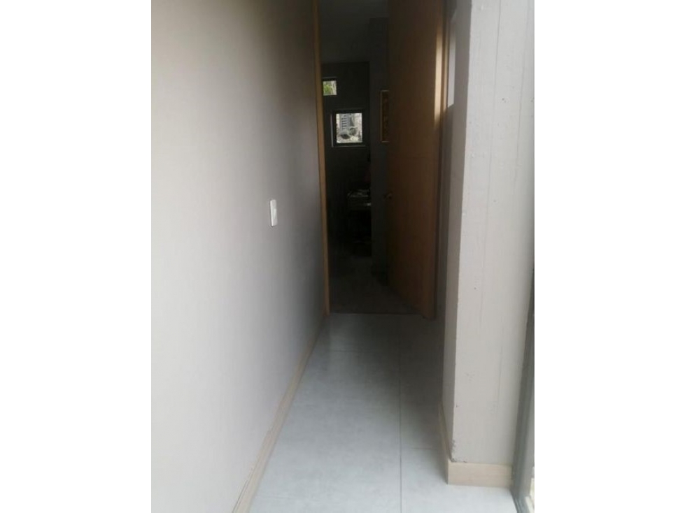 Casa en venta en Barrios Unidos, Bogotá · foto 10 de 17
