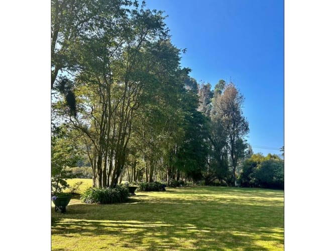Casa de 3 alcobas en venta en Yerbabuena, Chía, 233 m² · foto 2 de 7