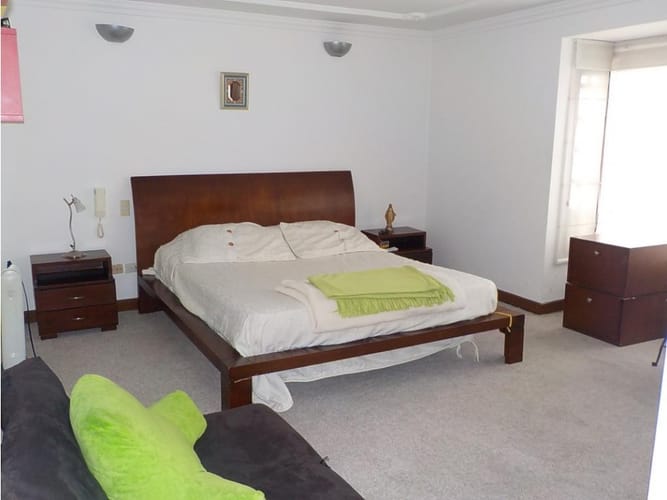 Casa de 3 alcobas en venta en Santa Barbara, Bogotá, 442 m² · foto 16 de 24