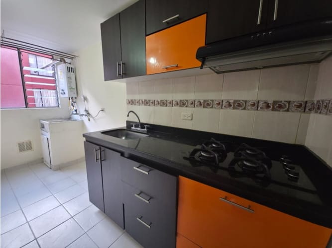 Apartamento de 3 alcobas en venta en La Emilia, Bogotá, 55 m² · foto 5 de 12