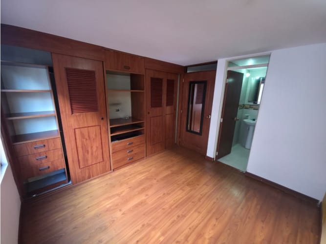 Apartamento de 3 alcobas en venta en La Emilia, Bogotá, 55 m² · foto 8 de 12