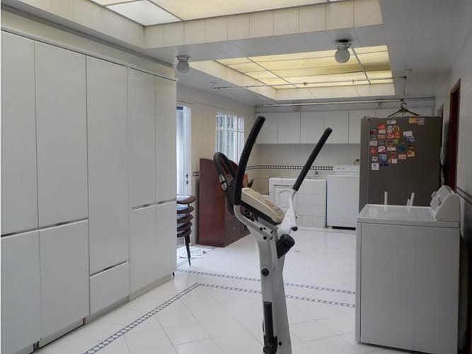 Casa de 3 alcobas en venta en Santa Barbara, Bogotá, 442 m² · foto 23 de 24