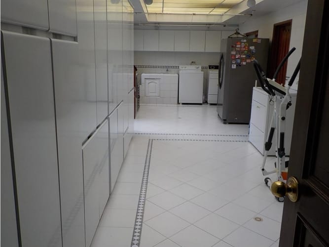 Casa de 3 alcobas en venta en Santa Barbara, Bogotá, 442 m² · foto 24 de 24