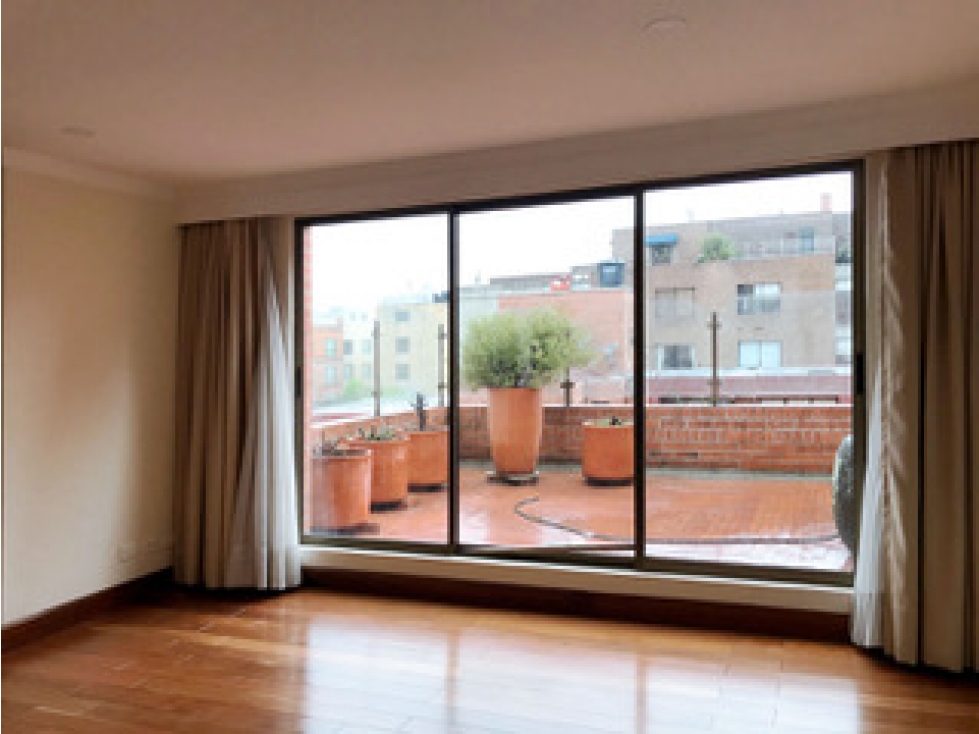 Apartamento en venta en El Nogal, Bogotá · foto 6 de 24