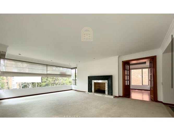 Apartamento de 4 alcobas en venta en La Cabrera, Bogotá, 355 m² · foto 4 de 19