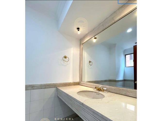 Apartamento de 4 alcobas en venta en La Cabrera, Bogotá, 355 m² · foto 9 de 19