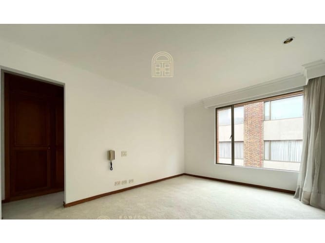 Apartamento de 4 alcobas en venta en La Cabrera, Bogotá, 355 m² · foto 15 de 19