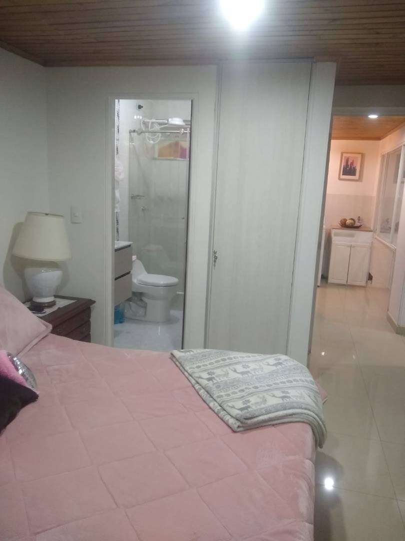 Casa en venta en Villa Luz, Bogotá · foto 8 de 20