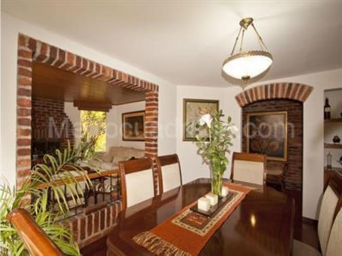 Casa de 3 alcobas en venta en Navarra, Bogotá, 150 m² · foto 3 de 19