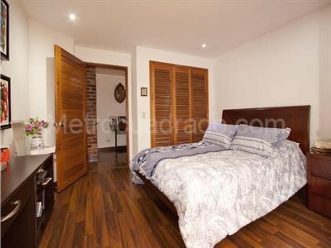 Casa de 3 alcobas en venta en Navarra, Bogotá, 150 m² · foto 10 de 19