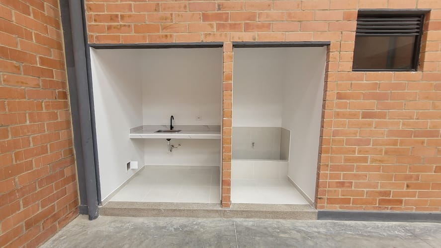 Bodega en arriendo en Zona Centro, Madrid, 750 m² · foto 14 de 24