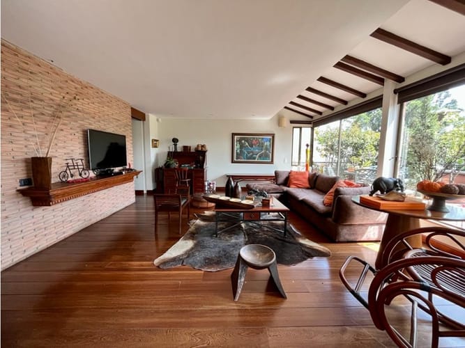 Apartamento de 3 alcobas en venta en Niza, Bogotá, 310 m² · foto 3 de 22