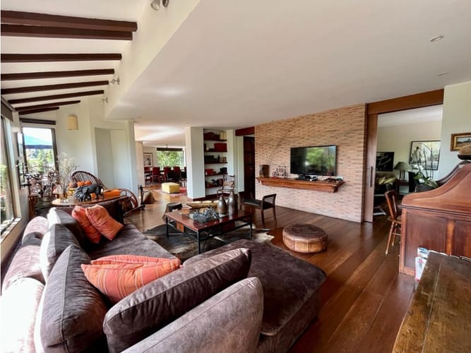 Apartamento de 3 alcobas en venta en Niza, Bogotá, 310 m² · foto 7 de 22