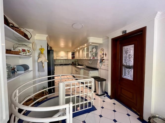 Apartamento de 3 alcobas en venta en Niza, Bogotá, 310 m² · foto 14 de 22