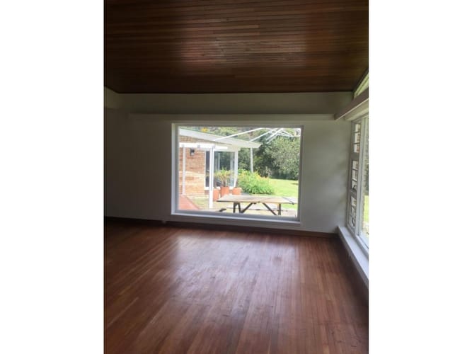 Casa de 4 alcobas en venta en Autopista Norte, Bogotá, 350 m² · foto 3 de 24