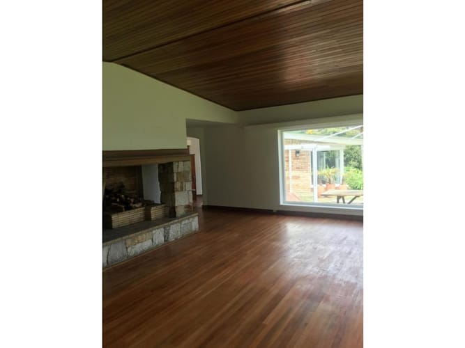 Casa de 4 alcobas en venta en Autopista Norte, Bogotá, 350 m² · foto 4 de 24