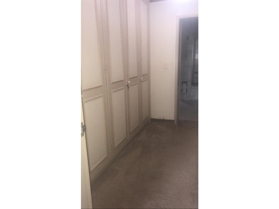 Casa en venta en San Jose De Bavaria, Bogotá · foto 16 de 24