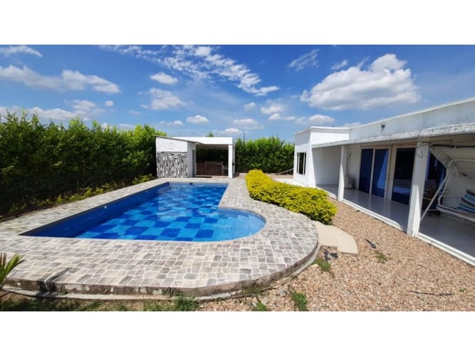 Casa de 5 alcobas en venta en Bochica Et I, Villavicencio, 140 m² · foto 9 de 16