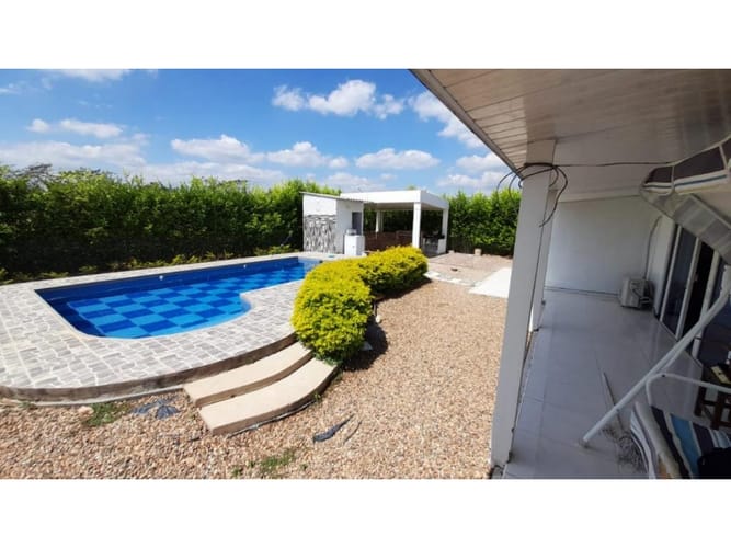 Casa de 5 alcobas en venta en Bochica Et I, Villavicencio, 140 m² · foto 10 de 16