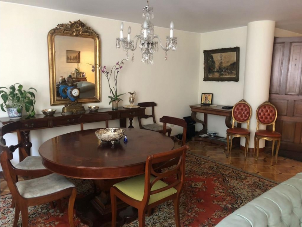 Apartamento en venta en Chico, Bogotá · foto 2 de 5