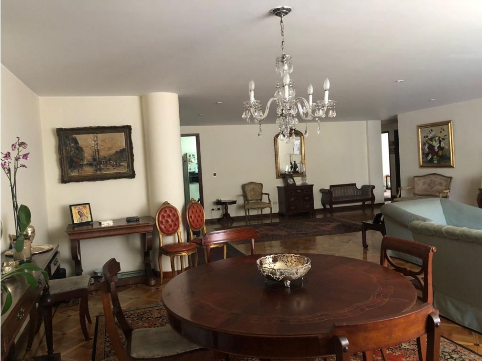 Apartamento en venta en Chico, Bogotá · foto 3 de 5