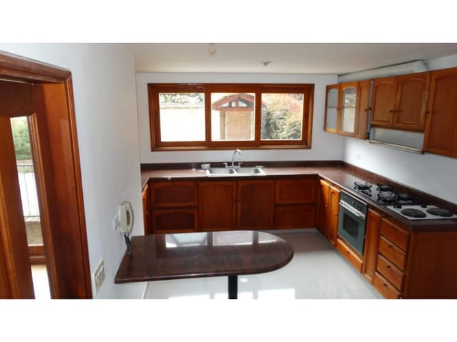 Casa de 3 alcobas en venta en Casa Blanca, Bogotá, 350 m² · foto 7 de 24