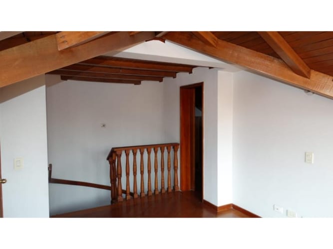 Casa de 3 alcobas en venta en Casa Blanca, Bogotá, 350 m² · foto 14 de 24