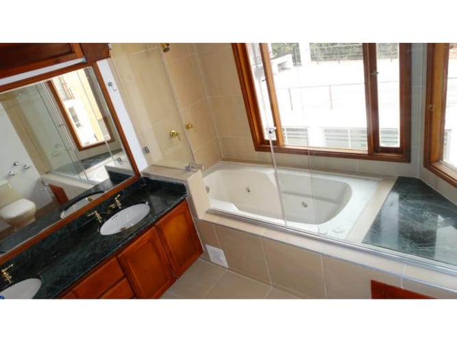 Casa de 3 alcobas en venta en Casa Blanca, Bogotá, 350 m² · foto 16 de 24