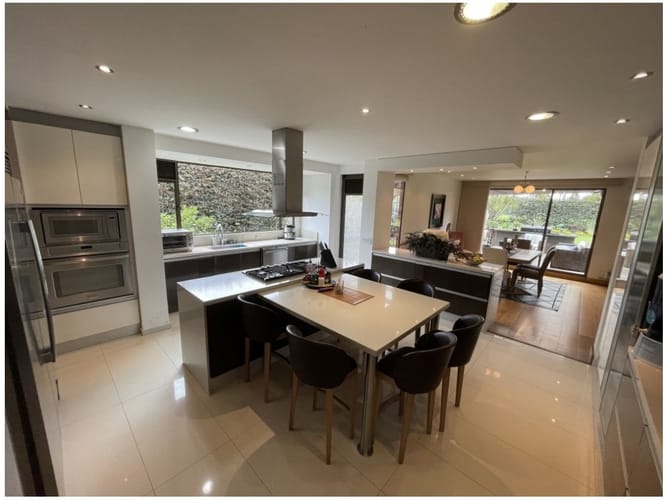 Casa de 5 alcobas en venta en Yerbabuena, Chía, 554 m² · foto 8 de 24