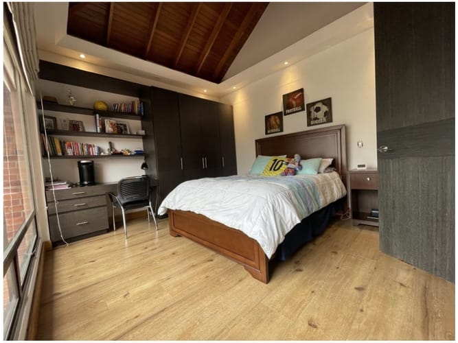 Casa de 5 alcobas en venta en Yerbabuena, Chía, 554 m² · foto 17 de 24