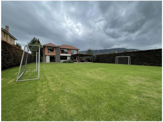 Casa de 5 alcobas en venta en Yerbabuena, Chía, 554 m² · foto 21 de 24