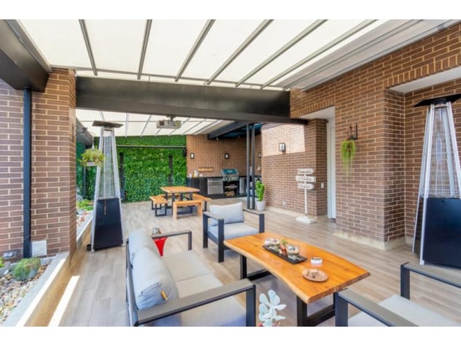 Apartamento de 3 alcobas en venta en El Virrey, Bogotá, 295 m² · foto 5 de 11