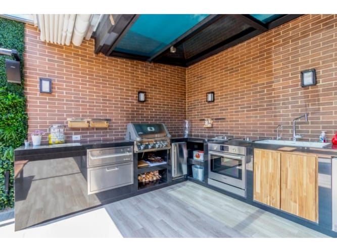 Apartamento de 3 alcobas en venta en El Virrey, Bogotá, 295 m² · foto 7 de 11
