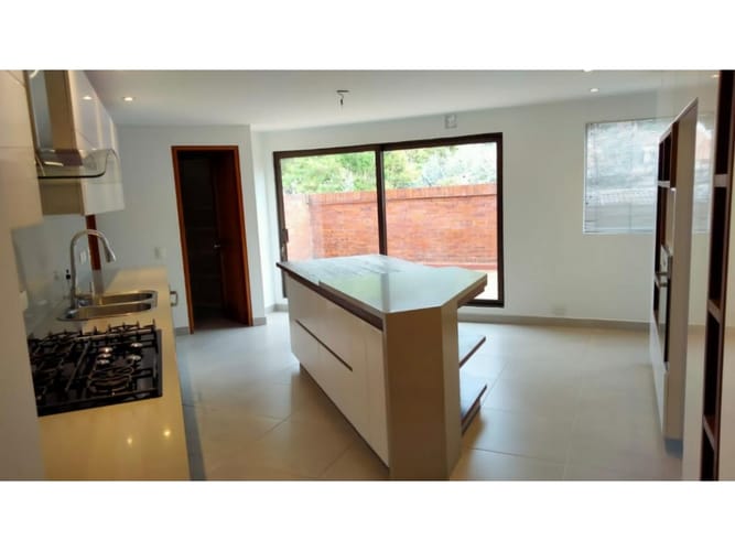 Apartamento de 5 alcobas en venta en Santa Ana, Bogotá, 371 m² · foto 9 de 18