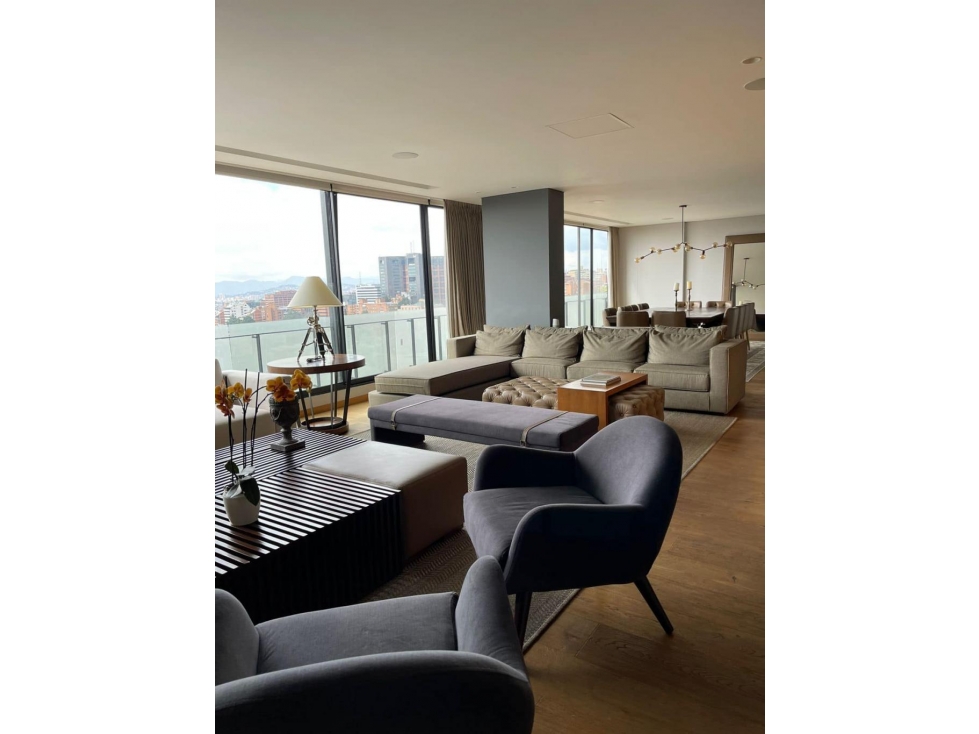 Apartamento en venta en Chapinero, Bogotá · foto 2 de 24
