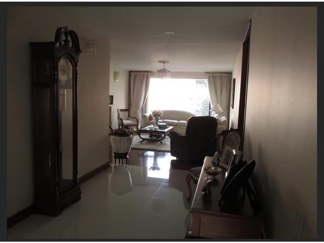Apartamento de 4 alcobas en venta en Estoril, Bogotá, 253 m² · foto 5 de 16