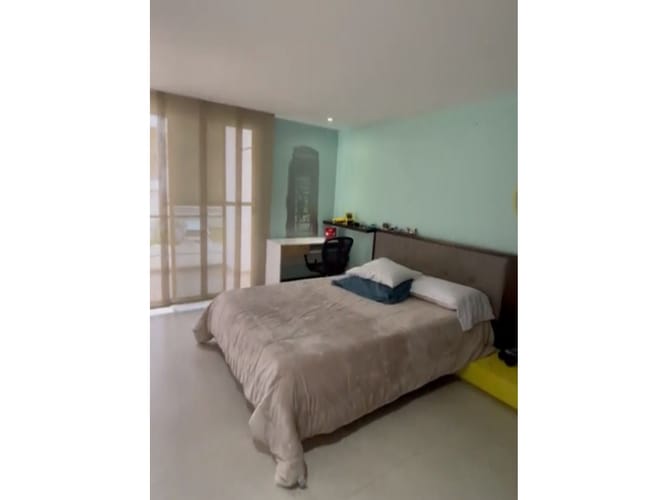 Casa de 5 alcobas en venta en Miramar, Ibagué, 581 m² · foto 11 de 17