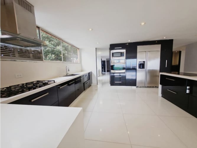 Apartamento de 4 alcobas en venta en El Bagazal, Bogotá, 545 m² · foto 8 de 24