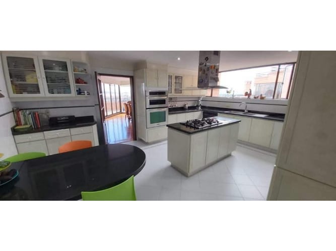 Apartamento de 4 alcobas en venta en San Cristobal Norte, Bogotá, 325 m² · foto 12 de 22