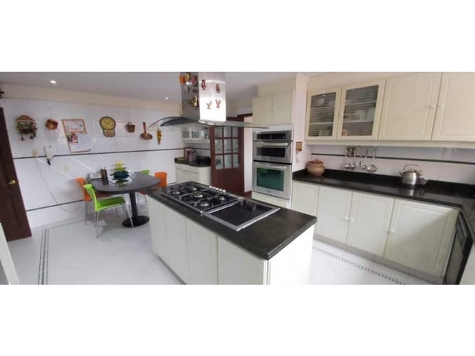 Apartamento de 4 alcobas en venta en San Cristobal Norte, Bogotá, 325 m² · foto 13 de 22