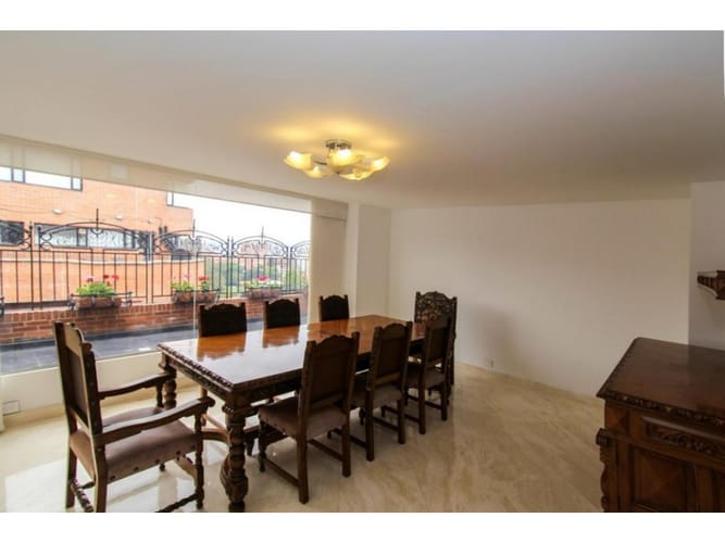 Apartamento de 5 alcobas en venta en Bellavista, Bogotá, 380 m² · foto 4 de 24