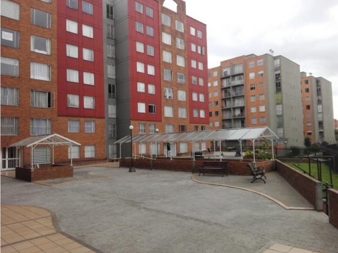 Apartamento de 3 alcobas en venta en Hayuelos, Bogotá, 57 m² · foto 19 de 24