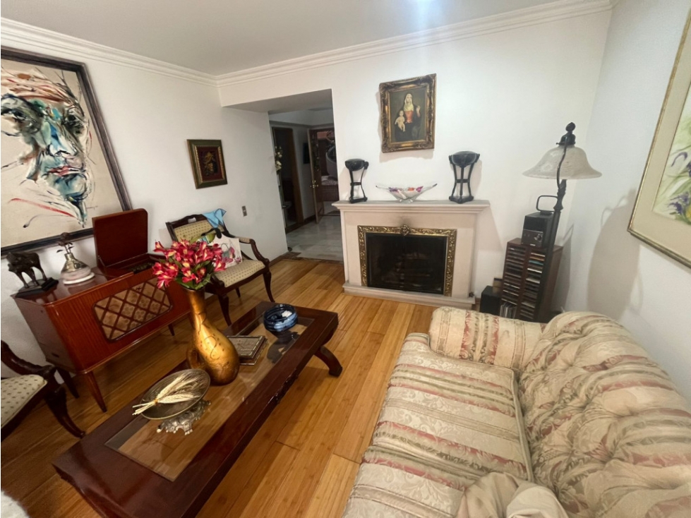 Apartamento en venta en Santa Barbara, Bogotá · foto 2 de 17