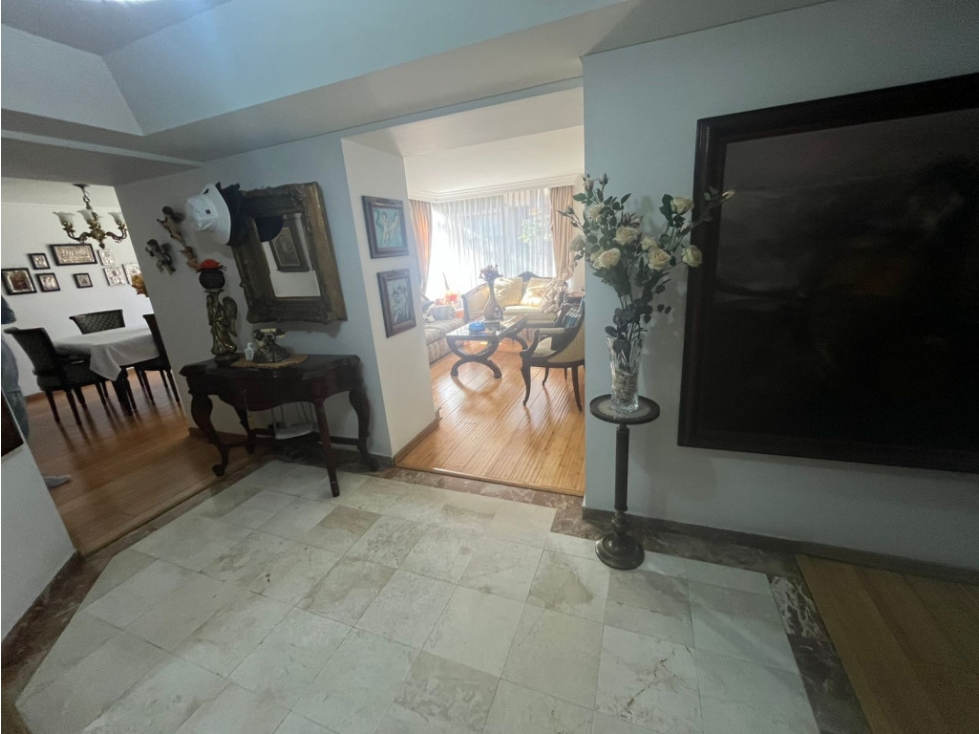 Apartamento en venta en Santa Barbara, Bogotá · foto 5 de 17