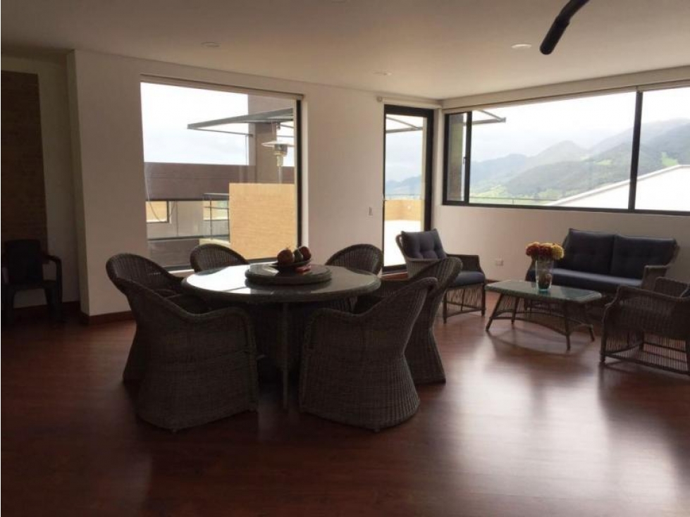 Casa en venta en San Rafael, Bogotá · foto 9 de 24