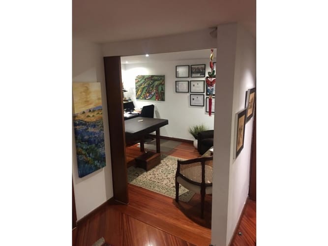 Casa en venta en El Contador, Bogotá · foto 3 de 24
