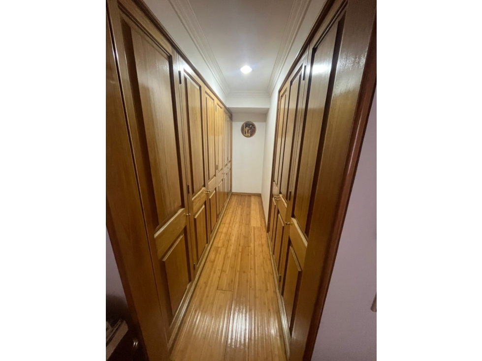 Apartamento en venta en Santa Barbara, Bogotá · foto 15 de 17